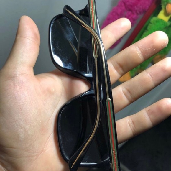Gucci Glasses %100 authentic - Picture 3 of 8